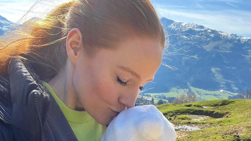 Barbara Meier mit ihrem Baby