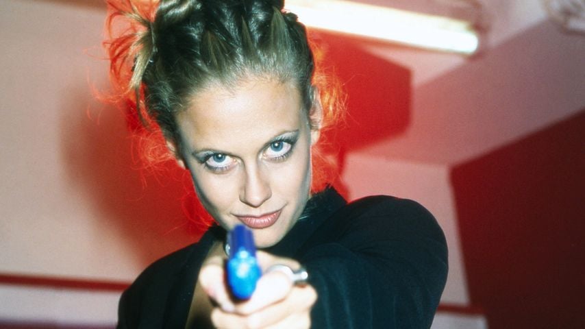 Barbara Schöneberger bei der Premiere von "Der Eisbär" im Cinedom Köln, 1998