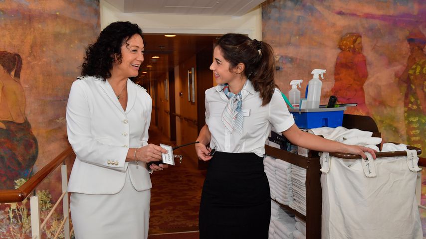 Barbara Wussow und Sarah Engels bei "Das Traumschiff"