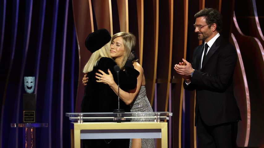 Barbra Streisand, Jennifer Aniston und Bradley Cooper