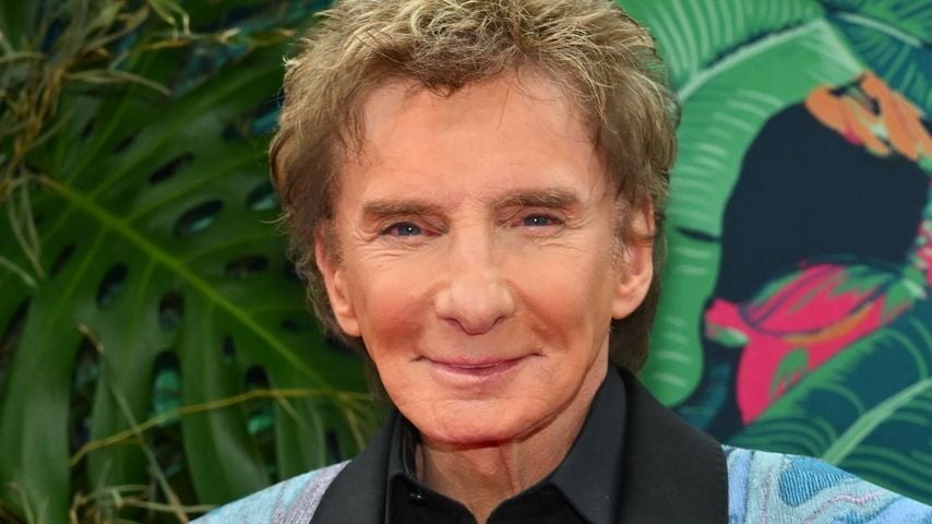Barry Manilow muss nach seiner Krebs-OP "neu atmen lernen"
