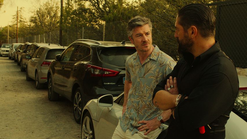 Barry Ward und Nuno Lopes in "White Lines"