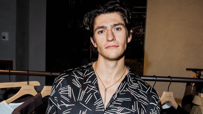Netflix-Star Barton Cowperthwaite (31) ist an Krebs erkrankt
