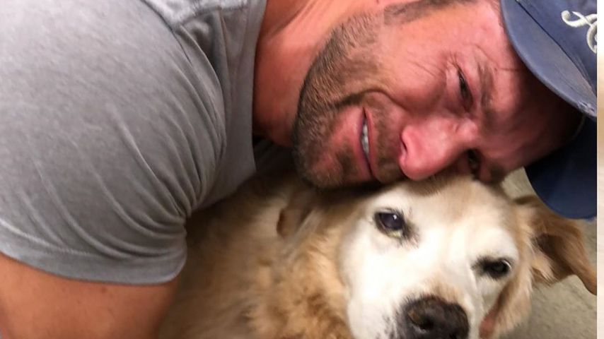 Bastian Yotta mit Hund, April 2020