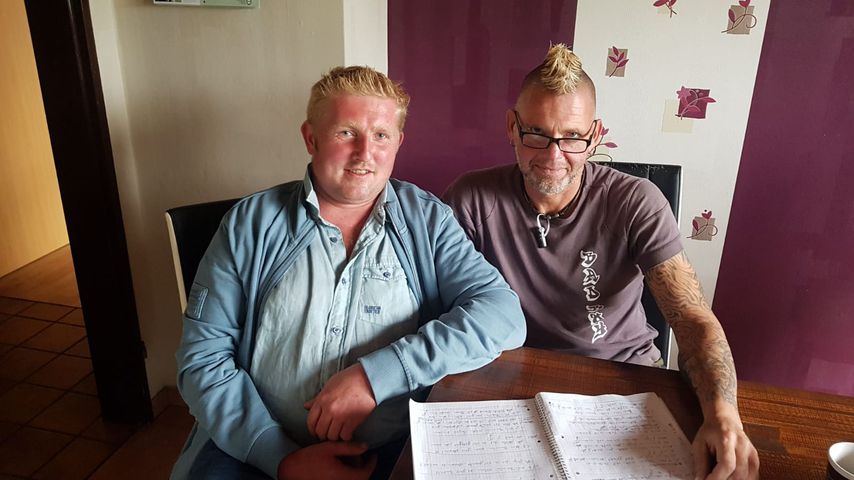 Christian und Thomas beim Texten von "Zehn kleine Bäuerlein"