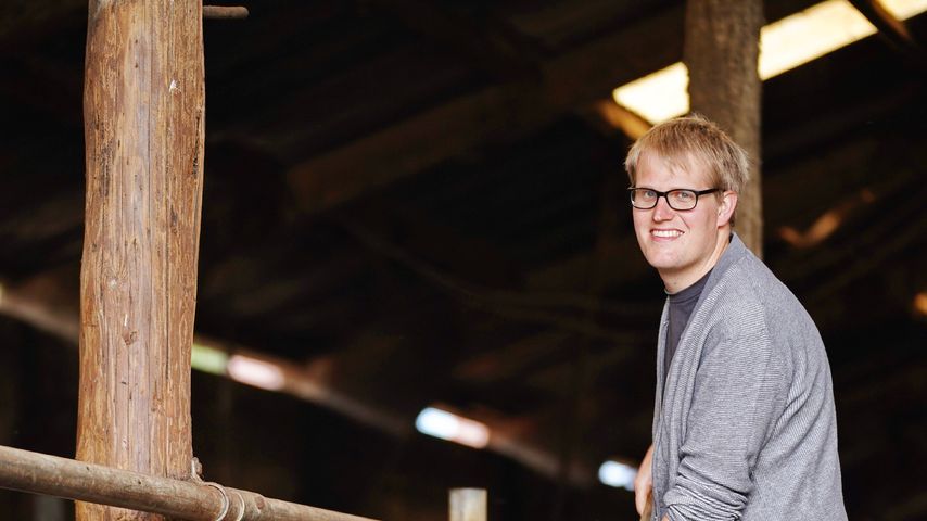 Peinliche Stille beim Date: Bauer Simon komplett überfordert