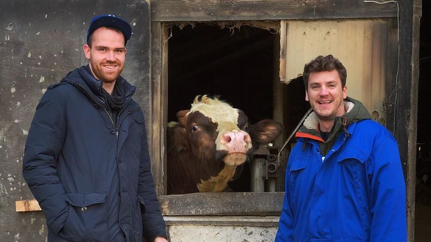 "Bauer sucht Frau"-Thomas und Bauernreporter Ralf