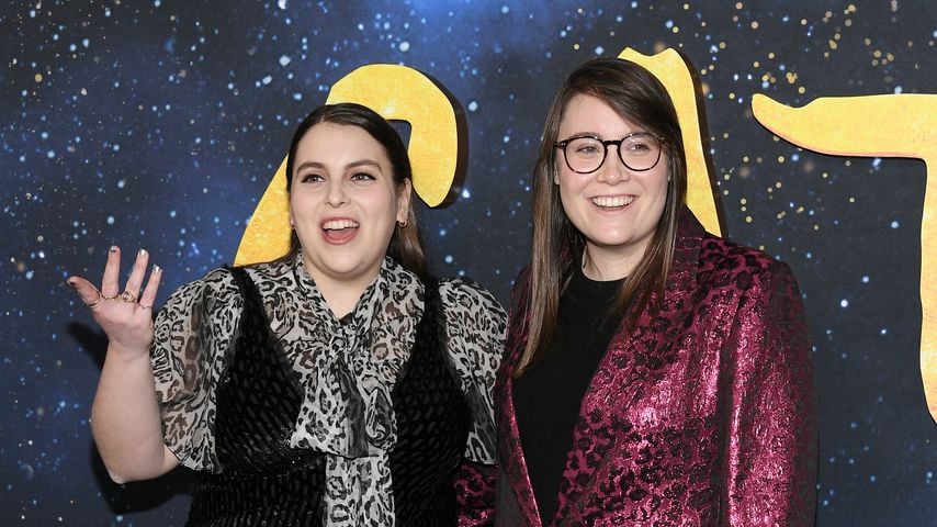 Beanie Feldstein und Bonnie Chance Roberts auf der "Cats"-Weltpremiere in New York City