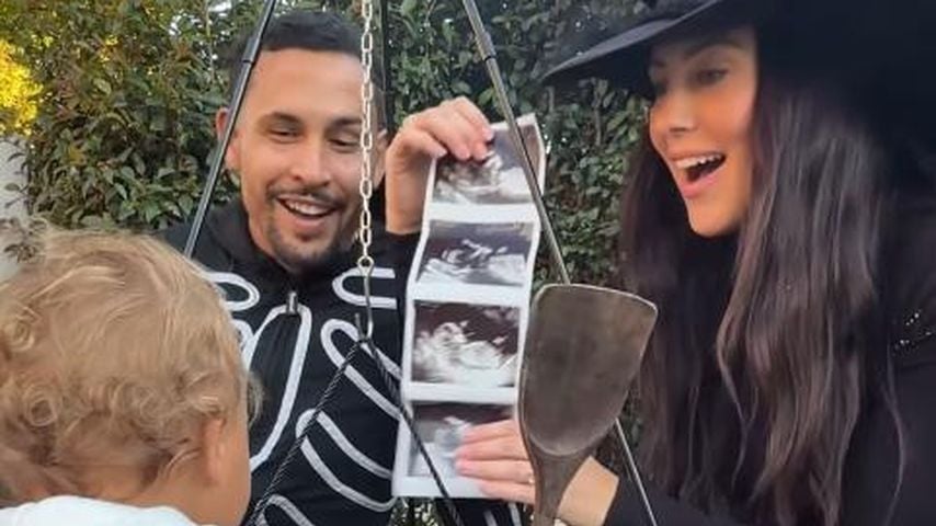 Becca Kufrin und Thomas Jacobs mit ihrem Sohn, Oktober 2025