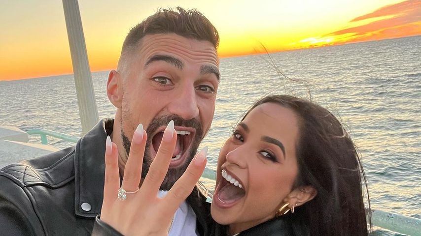 Becky G (r.) mit ihrem Verlobten Sebastian