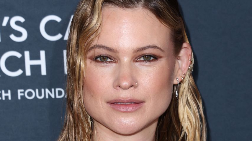 Behati Prinsloo gibt einen neuen Einblick in ihr Mama-Leben!