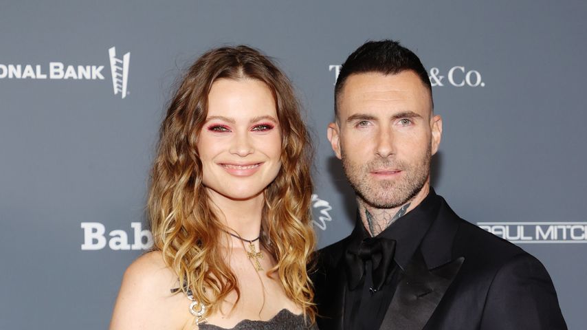 Behati Prinsloo und Adam Levine zeigen intime Urlaubsmomente