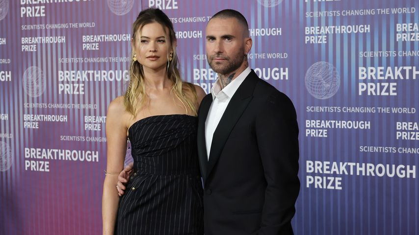 Seit Langem: Behati und Adam Levine zeigen sich zusammen!