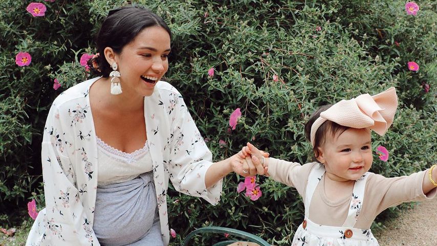 Bekah Martinez mit ihrer Tochter Ruth, Ostern 2020