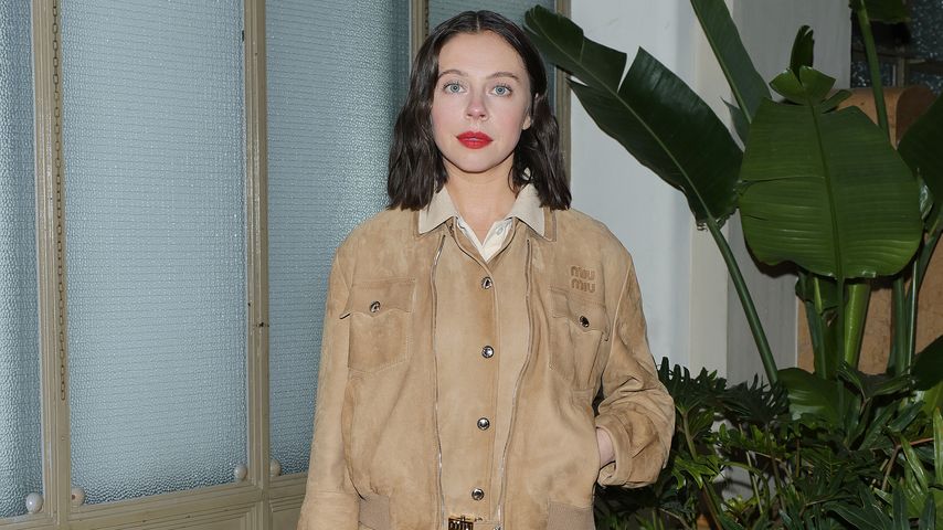 Bel Powley während der Milan Design Week 2024 in Mailand