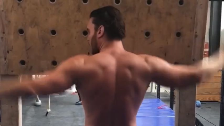 Sechs Stunden Gym pro Tag: Bela Klentze plötzlich mega-breit
