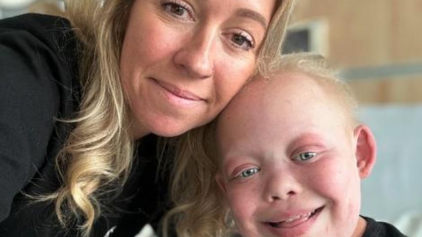 Bella Brave mit ihrer Mutter