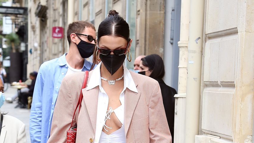 Bella Hadid, Model