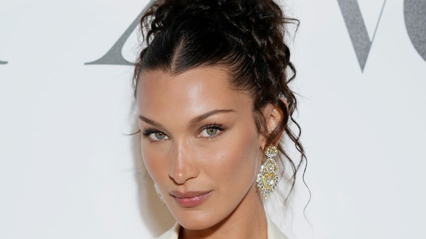 Bella Hadid, Model