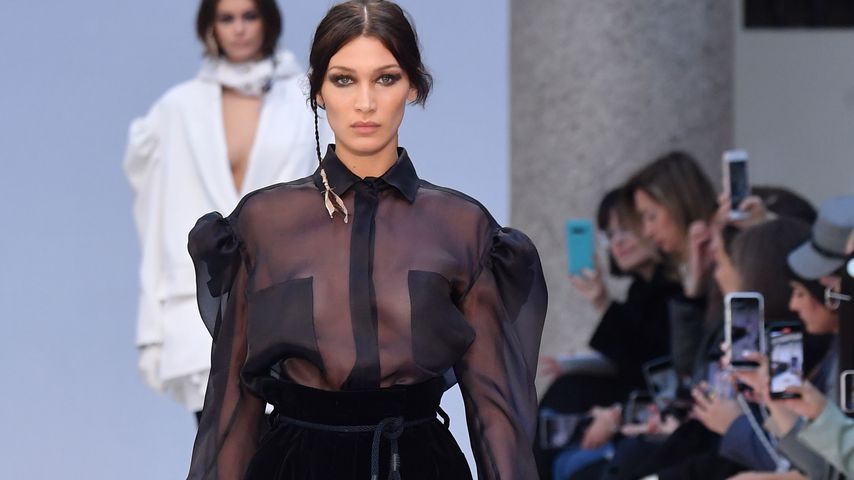 Bella Hadid auf der Fashion Week in Mailand, 2020