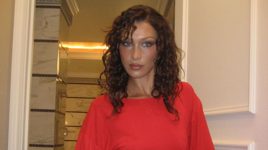 Bella Hadid, Model