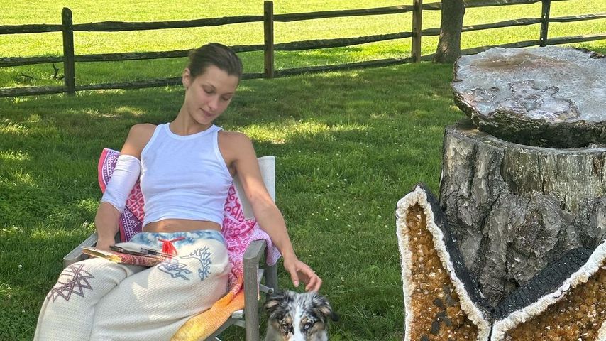 Bella Hadid meldet sich zum Kampf gegen ihre Lyme-Erkrankung