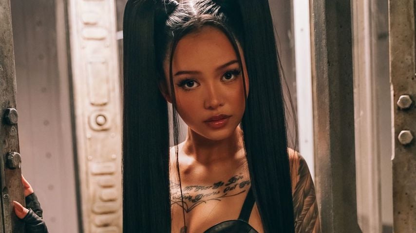 TikTok-Star bricht Rekord: Wer ist eigentlich Bella Poarch?