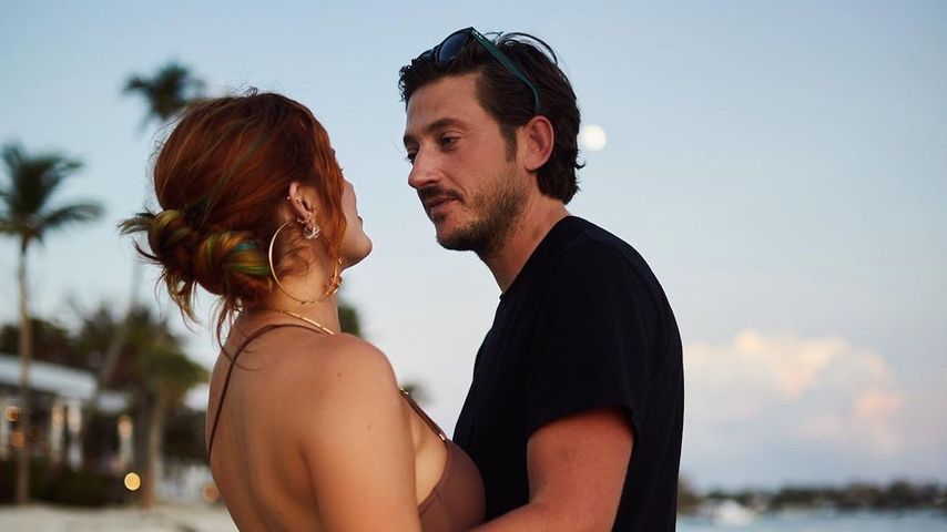 Bella Thorne und ihr Freund Mark Emms im November 2022