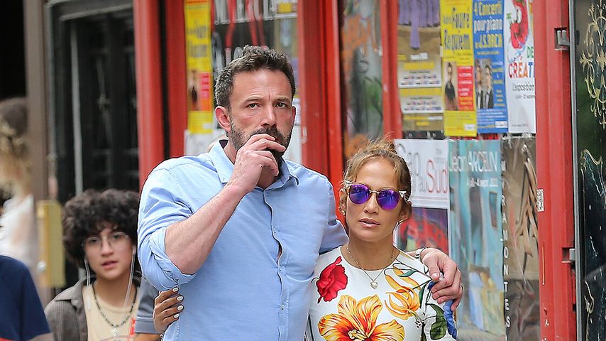 Ben Affleck und Jennifer Lopez bei ihren Flitterwochen in Paris