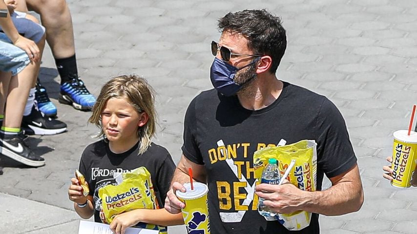 Ben Affleck und seinem Sohn Samuel im Juli 2021