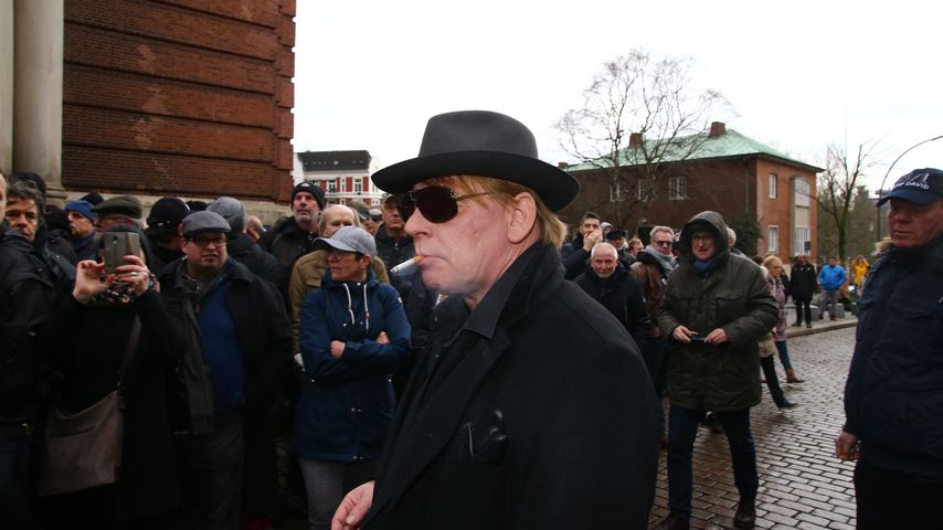 Ben Becker bei Jan Fedders Trauerfeier