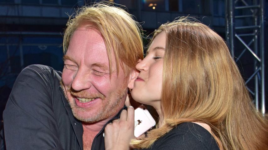 Ben Becker und Tochter Lilith auf einer Premiere im April 2016