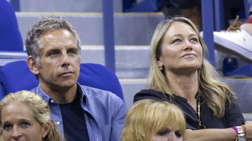 Ben Stiller und Christine Taylor bei einem ein Tennisspiel