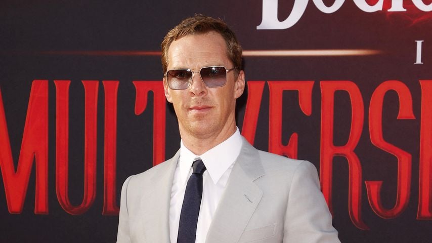 So cool posieren die Stars bei der "Doctor Strange"-Premiere