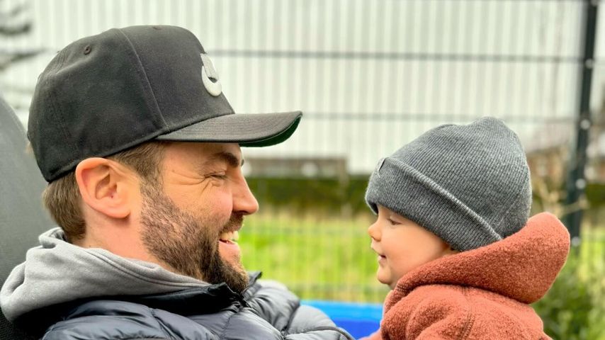 Benjamin Heinrich mit seiner Tochter