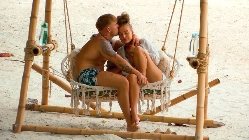 Bennett Bacher und Vicky Stryczek bei "Bachelor in Paradise" 2025