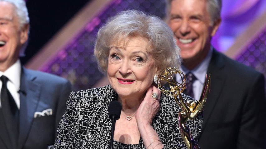 Betty White bei den Emmy Awards, 2015