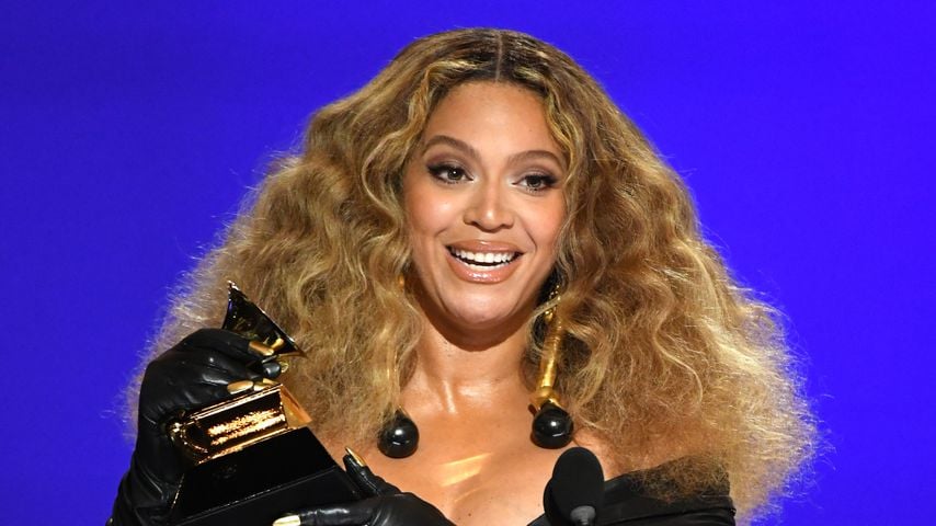 Beyoncé & Co.: Diese Stars räumten bei den Grammy Awards ab!