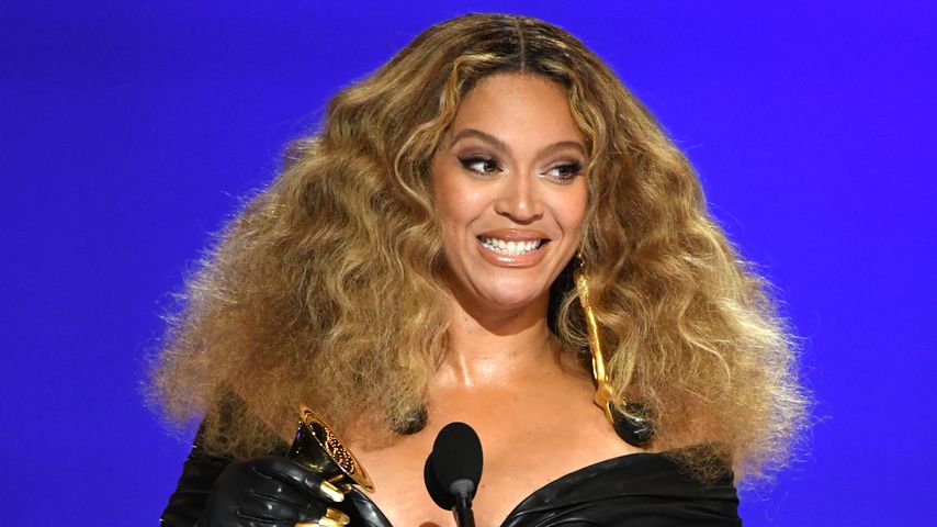 Beyoncé bei den Grammys im Jahr 2021