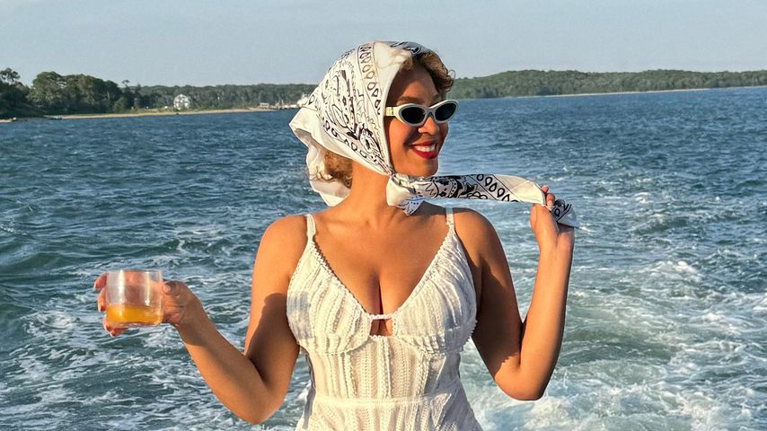 Auf einer Jacht: So stilvoll schippert Beyoncé übers Wasser!