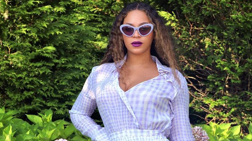 Fans rätseln: Verhüllt Beyoncé in diesem Look Babybauch?