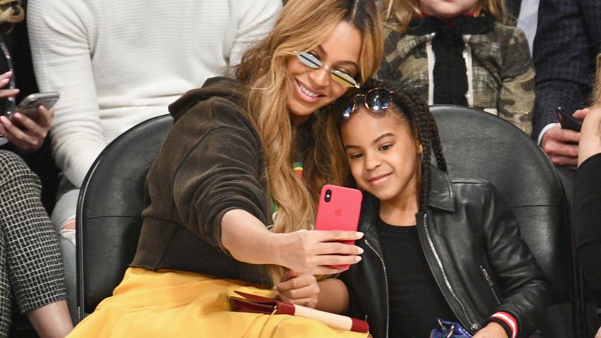 Beyoncé und ihre Tochter Blue Ivy beim 67. NBA All-Star Game