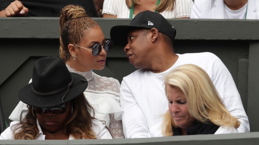 Immer im Partnerlook? Beyoncé ist fleißig am Shoppen!