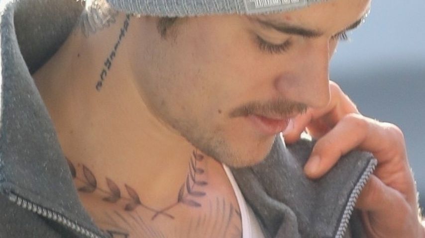 Neues Tattoo: Justin Bieber trägt Lorbeerkranz um den Hals!