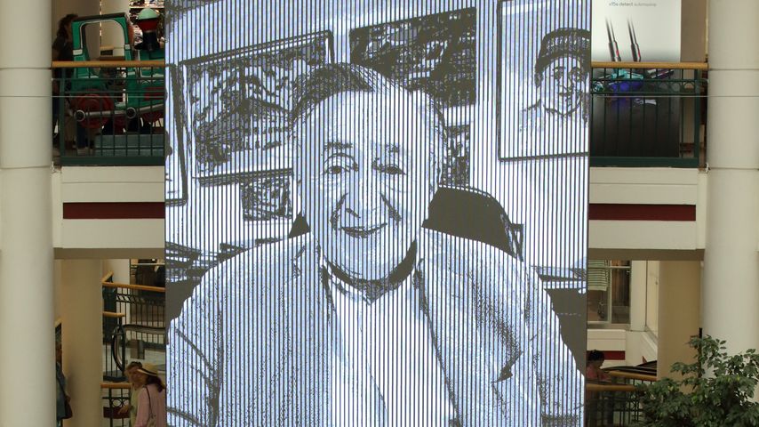 Richard Lugners Bild in der Lugner City