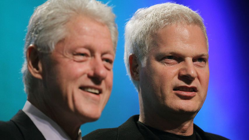 Bill Clinton und Steve Bing im September 2010