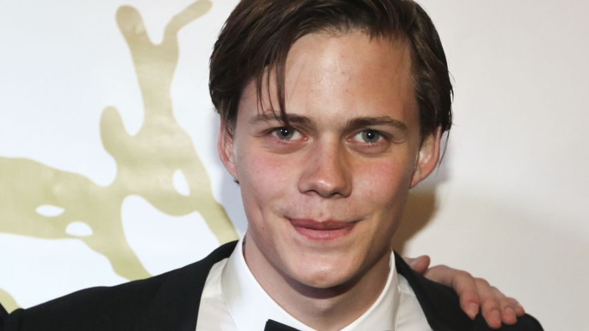 Gruseliger Herzensbrecher in "Es": Wer ist Bill Skarsgård?