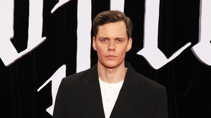 Bill Skarsgård auf der Weltpremiere von "Nosferatu" in Berlin, Dezember 2024