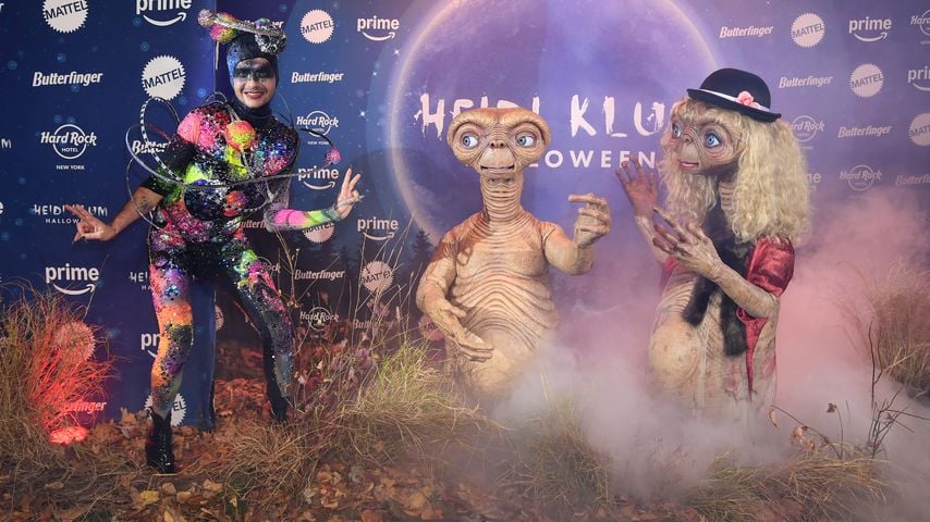 Bill und Tom Kaulitz mit Heidi Klum auf ihrer Halloweenparty 2024