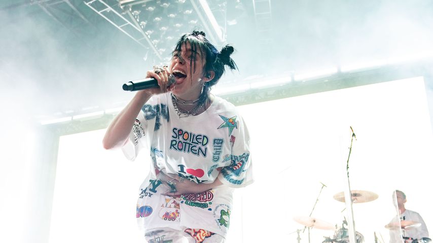 Billie Eilish bei einem Auftritt im Juni 2019